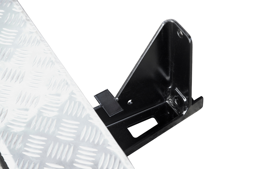 Пороги силовые VW Amarok до 2012 лифт 40 мм РИФ