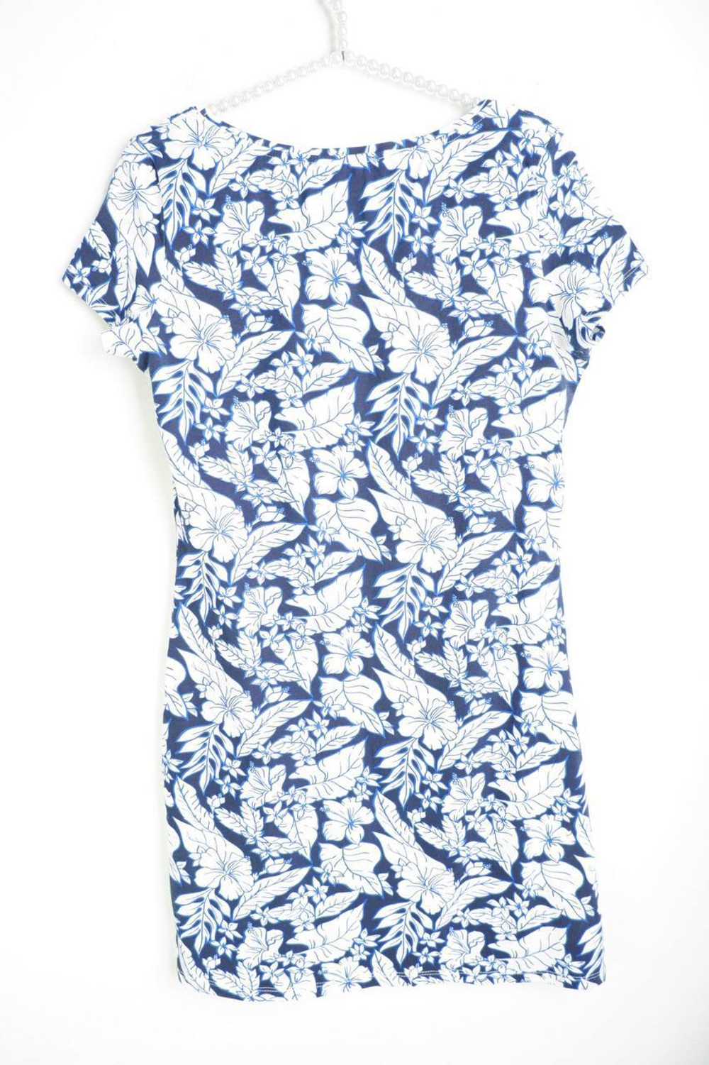 Платье для повседневного гардероба, визуально на 46 размер