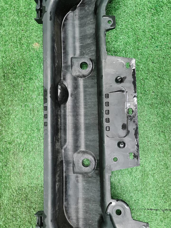 Усилитель задний Genesis GV80 (2020-2023)