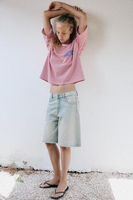 ZARA ДЖИНСОВЫЕ ШОРТЫ TRF BAGGY СО СРЕДНЕЙ ПОСАДКОЙ, ГОЛУБОЙ