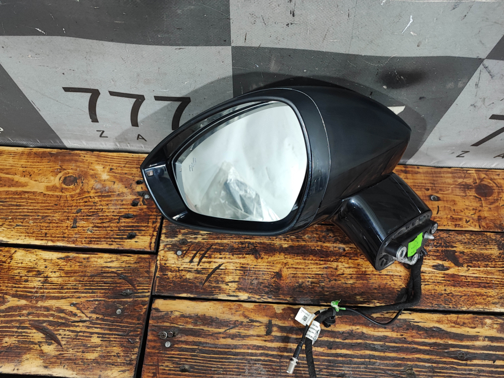 Зеркало левое 12 pin Omoda C5 22-нв Б/У Оригинал 601000430AABCE