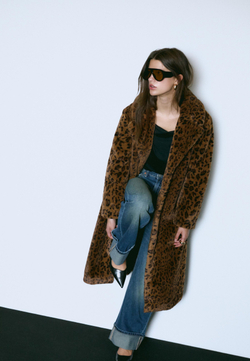 STRADIVARIUS Длинная шуба из искусственного меха с анималистическим принтом, бежевый