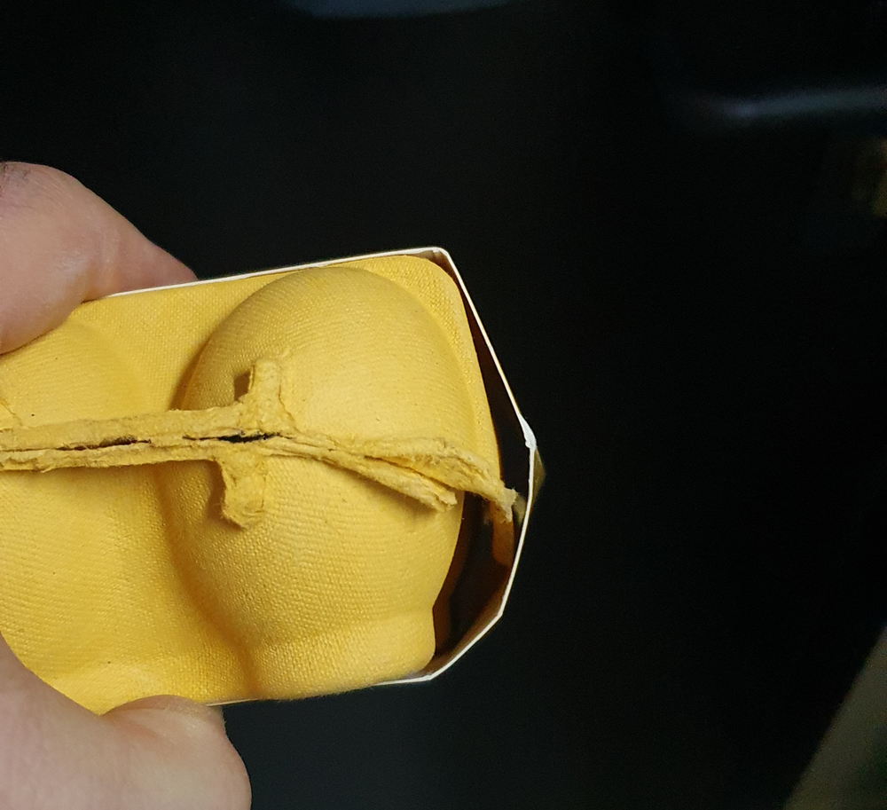 УЦЕНКА !!! Набор мыла в форме яиц жёлтого цвета 6 шт*50гр