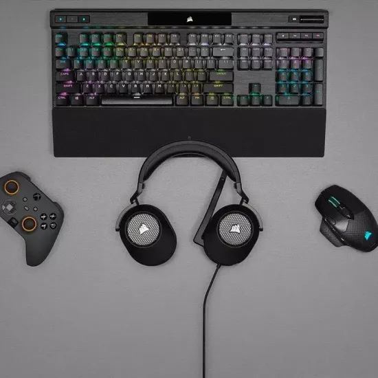 Игровые наушники проводные Corsair HS65 wireless,black, черный