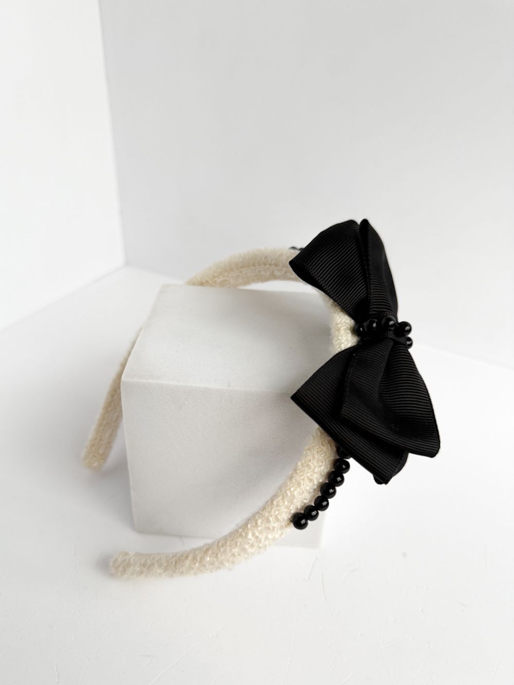 Ободок на голову, 98