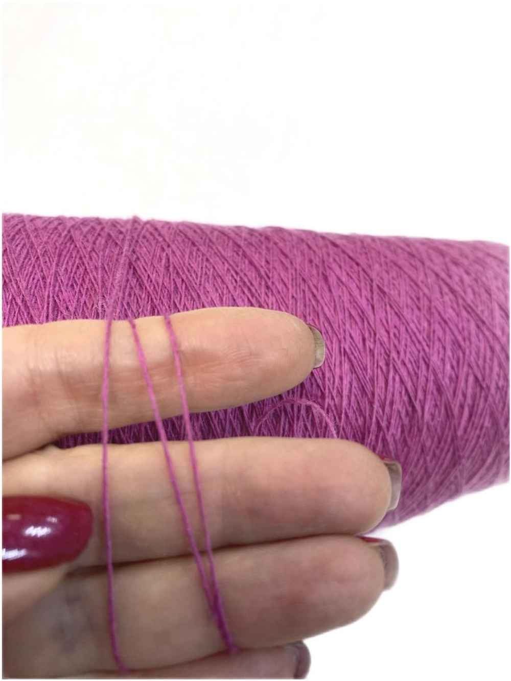 Пряжа на бобине (Италия) 40% шерсть мериноса 10% кашемир 7% ангора 28% вискоза 15% п/а 210г 100г-1450м