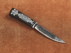 Якутский нож "Амга", сталь Х12МФ, рукоять черный мореный граб / орнамент