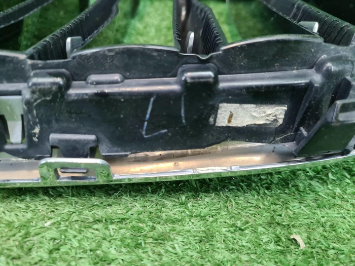 Решетка радиатора BMW X5 G05 (2018-2023)