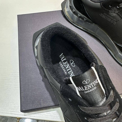 Кроссовки Valentino