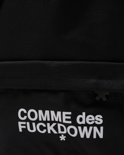 COMME DES FUCKDOWN РЮКЗАК ЧЕРНЫЙ С ЛОГОТИПОМ БРЕНДА