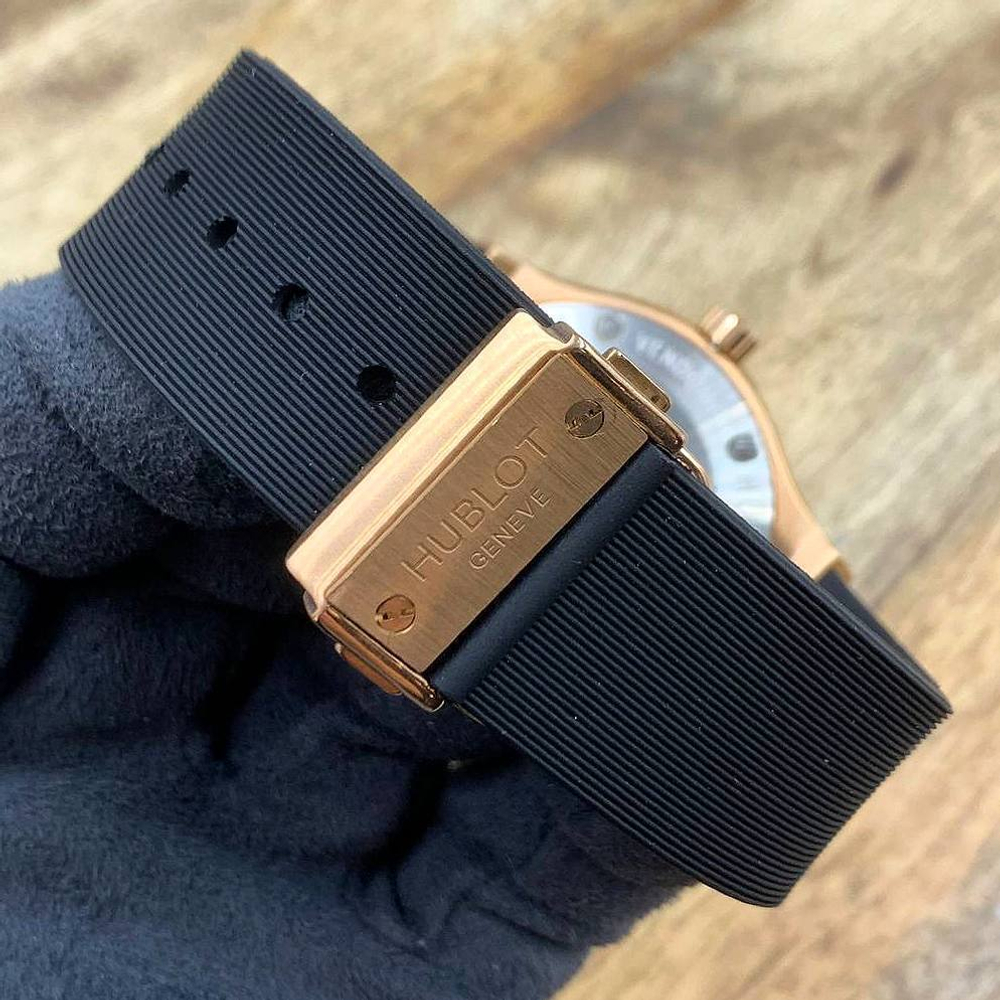 Часы Hublot