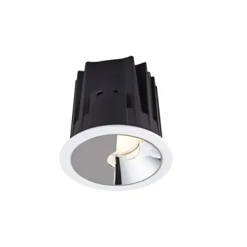 Врезной потолочный светильник 20W 3000K 4428-1C белый/черный Halv Favourite