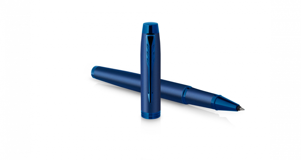 Ручка роллер Parker IM Monochrome Blue, стержень:F, цвет чернил: black, в подарочной упаковке.