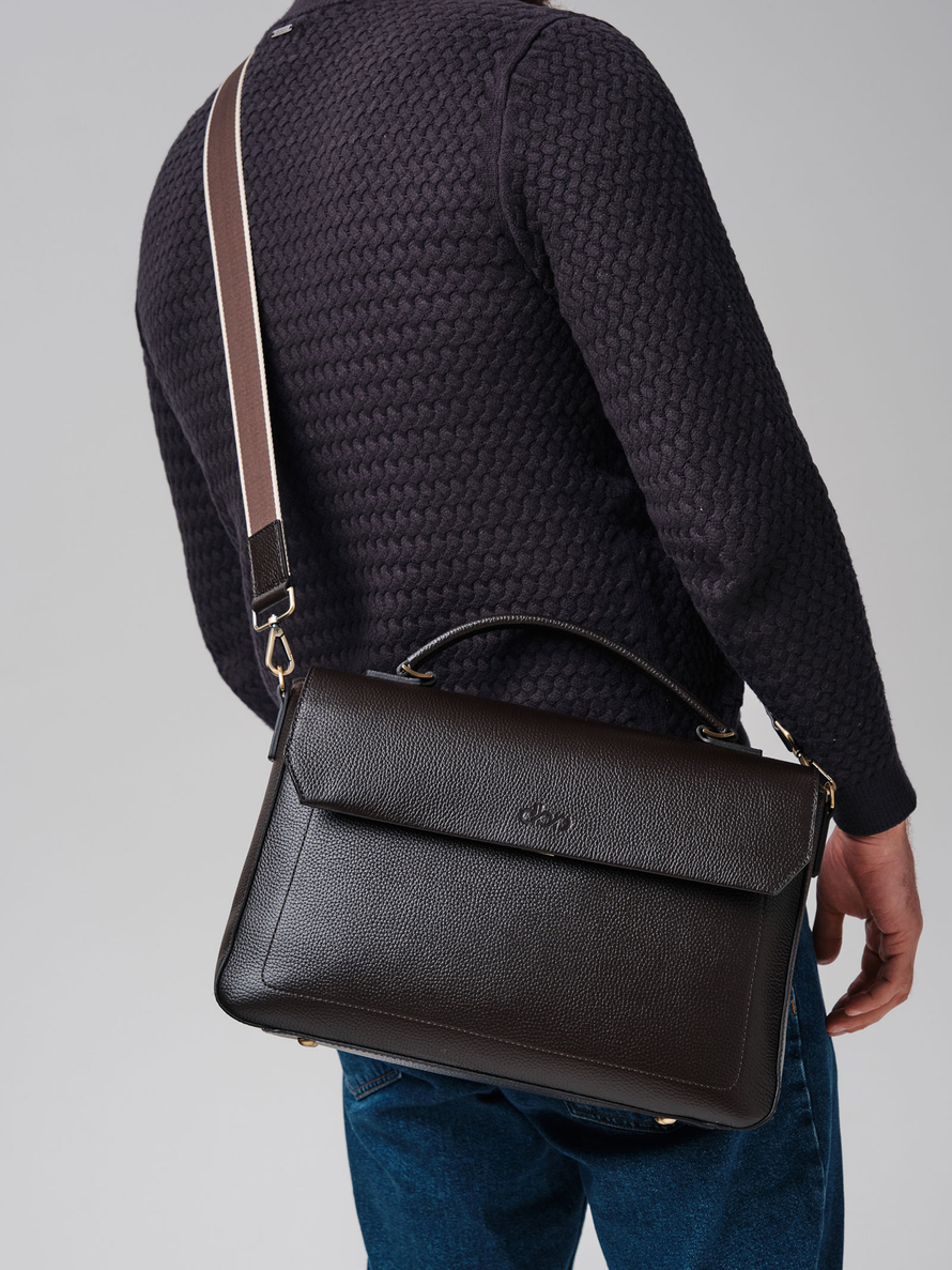 Мужская кожаная сумка Levi DBR 7115 темно-коричневый