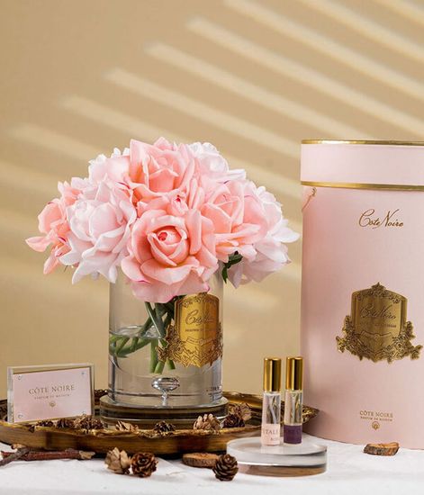 Большой букет розовых роз, Cote Noire