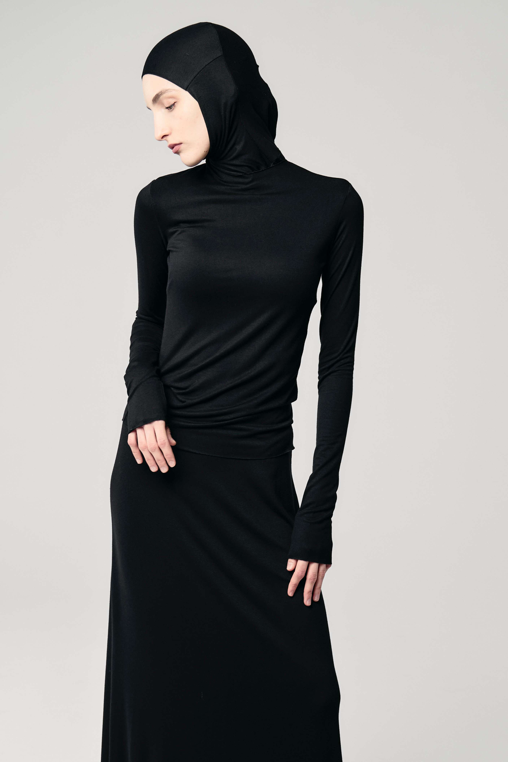 Лонгслив «Силуэт» черный