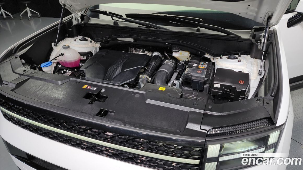 Hyundai Santa Fe (MX5) Бензин 2.5T 4WD (10.2023)