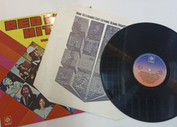 Винтажная виниловая пластинка LP Сборник Red Hot Hits Vol 2 (UK 1977)