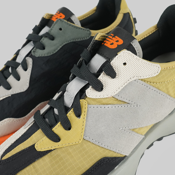 Кроссовки New Balance MS327PB Golden Poppy артикул:MS327PB/D - купить в магазине Дайс