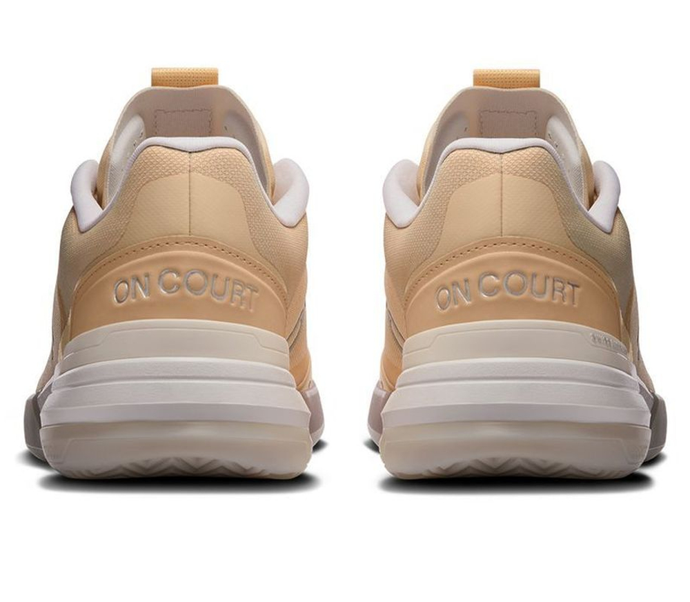 Женские Кроссовки теннисные On The Roger Advantage Pro - blonde/gardenia