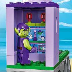 LEGO Marvel — Команда Человека-Паука в Фонаре Зелёного Гоблина 10790