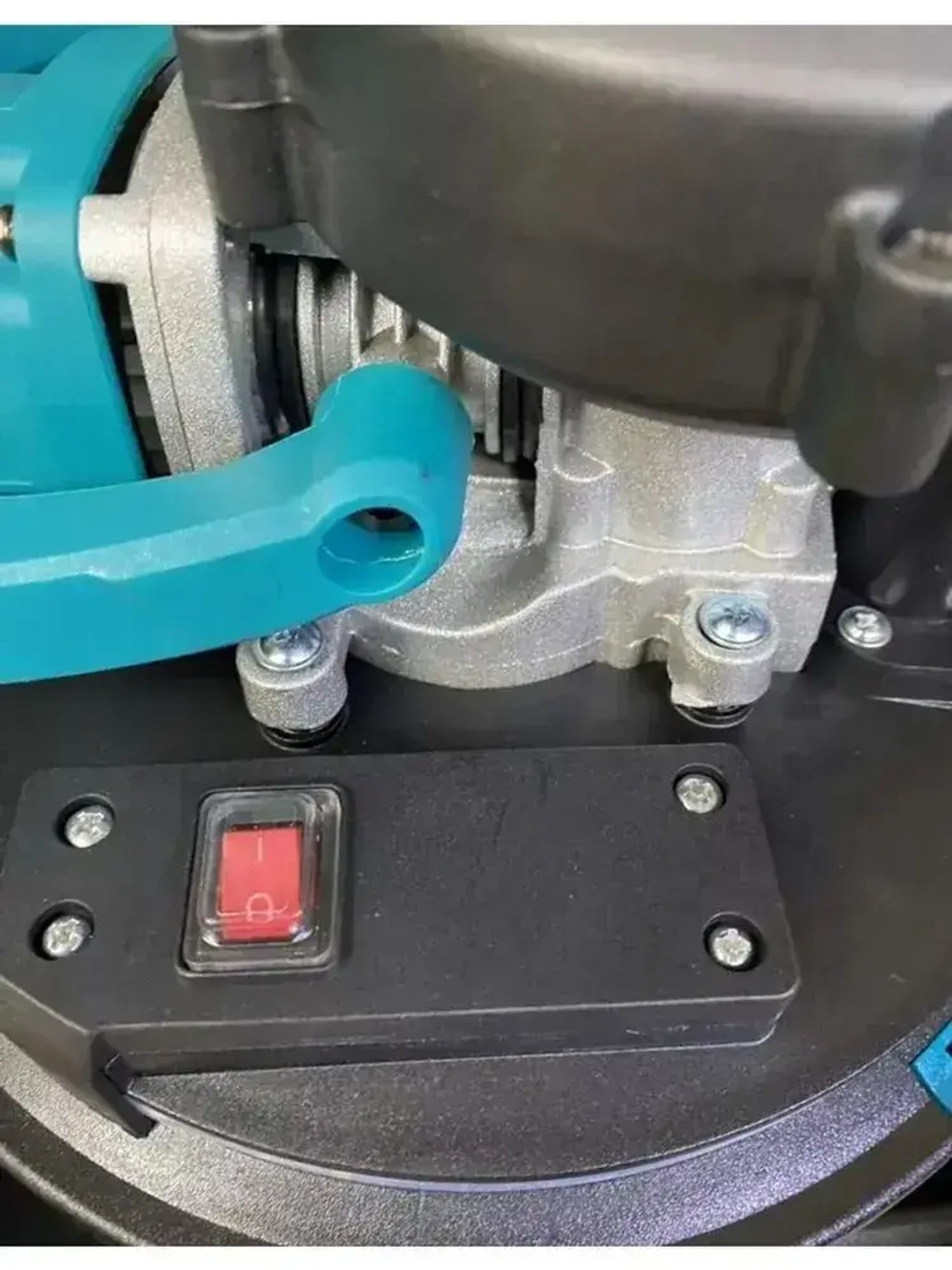 Шлифовальная машина для шлифовки стен и потолка Жираф