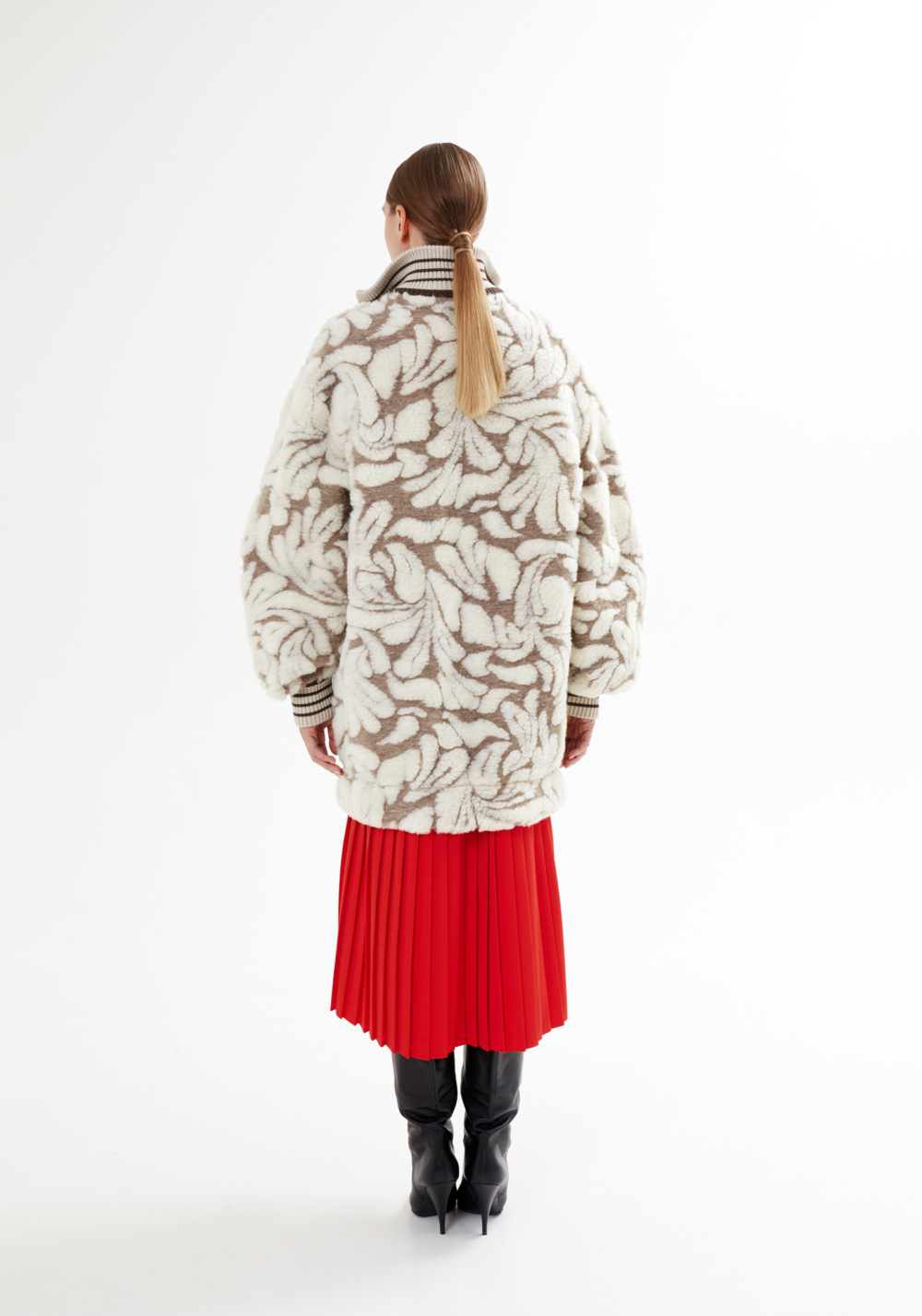 Куртка меховая, бежевая