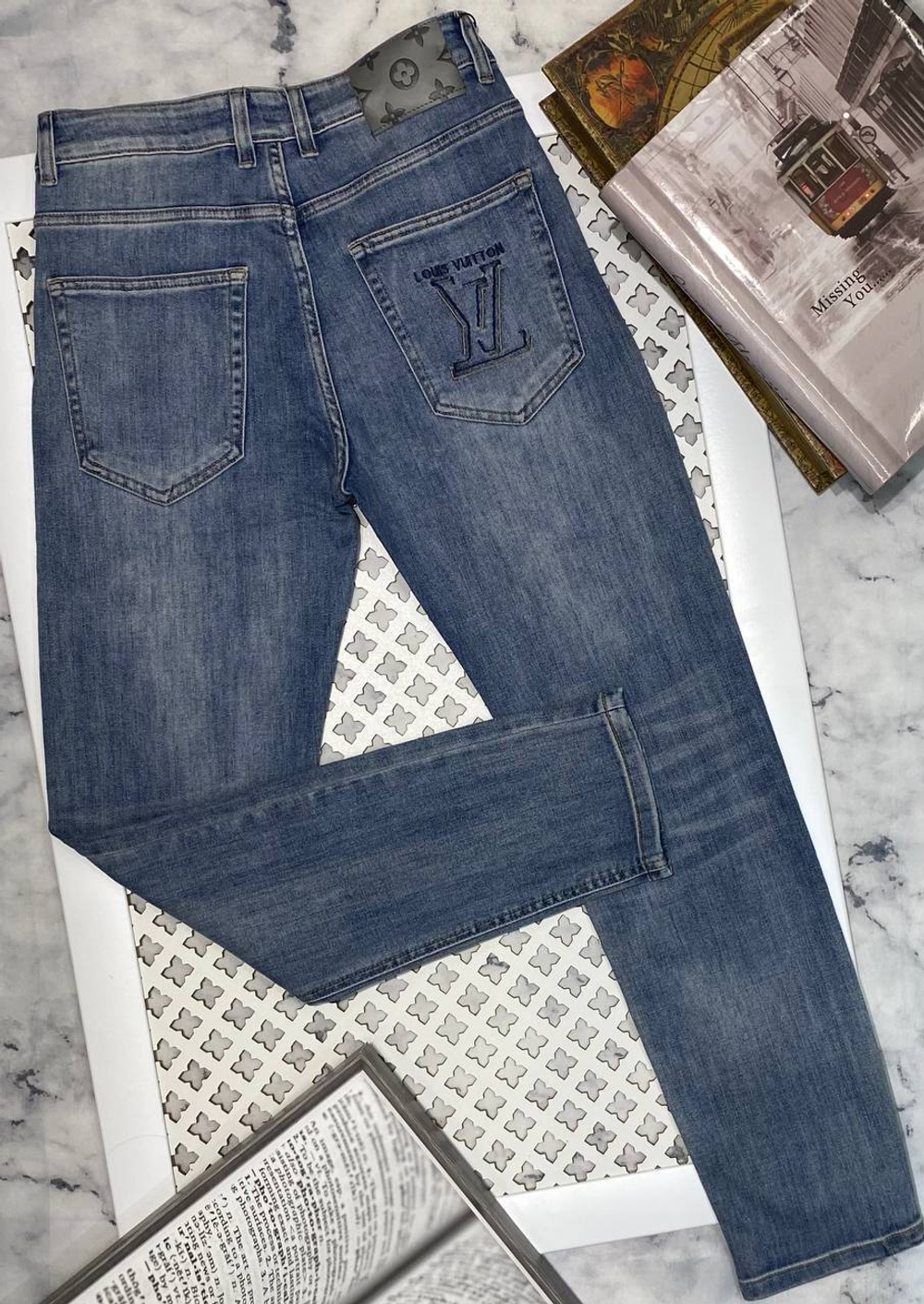 Джинсы Louis Vuitton