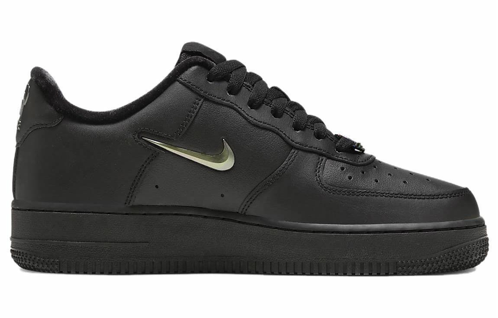 Кроссовки Nike Air Force 1 Low (Женская размерная сетка)