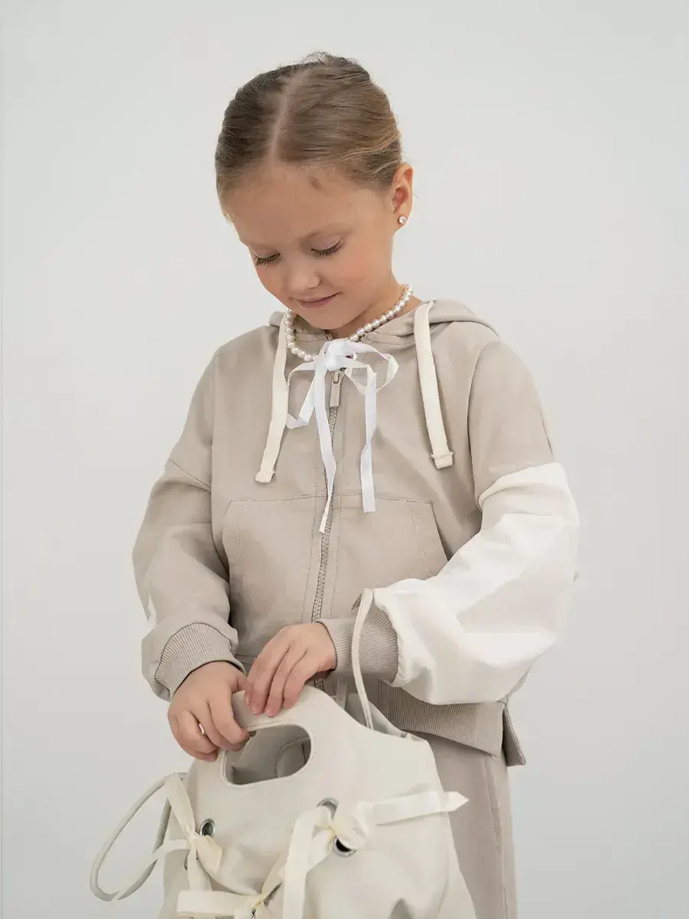 Спортивный костюм, бежевый для девочки