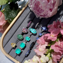 Серебряное кольцо с турмалиновым кварцем (Параиба) и фианитами