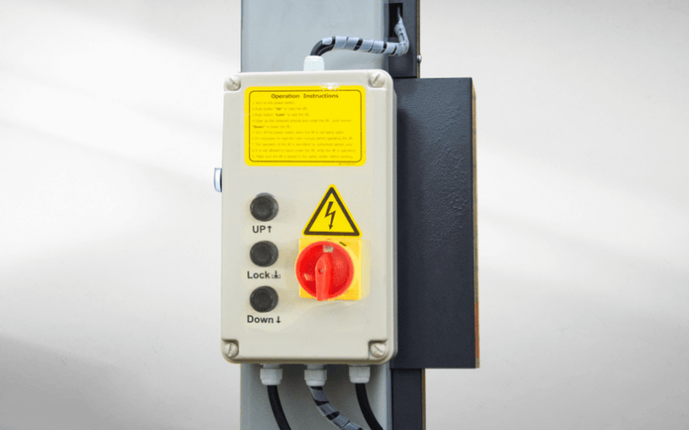 E240SAC Двухстоечный подъемник 4 т. с электрическими стопорами (Синий)