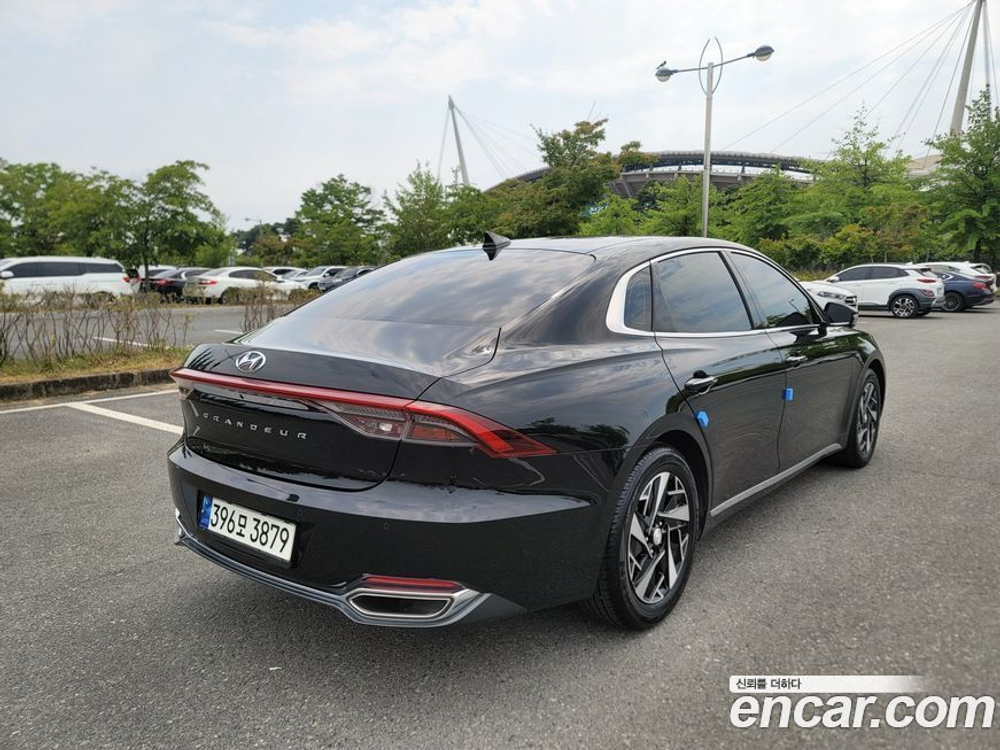 Hyundai The New Grandeur (Azera) IG Hybrid LeBlanc (06.2021)