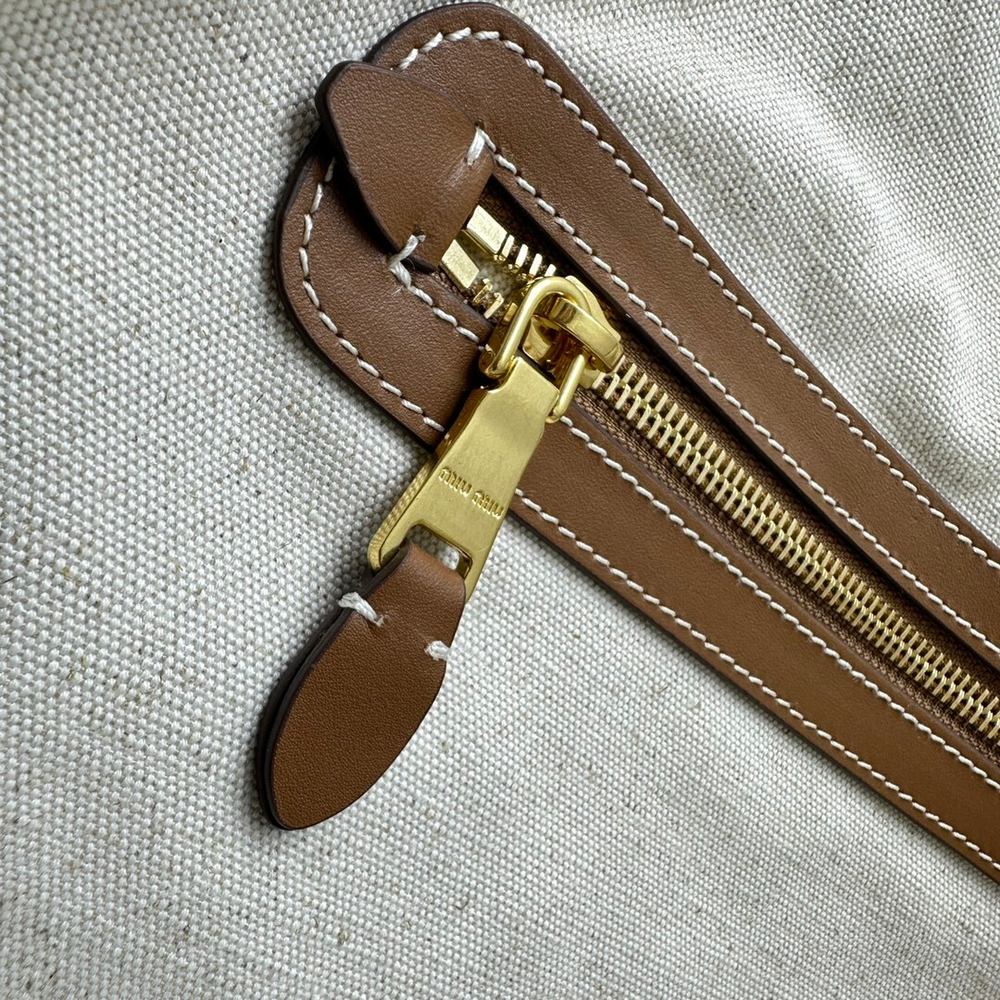 Miu Miu IVY Bag 38 cm