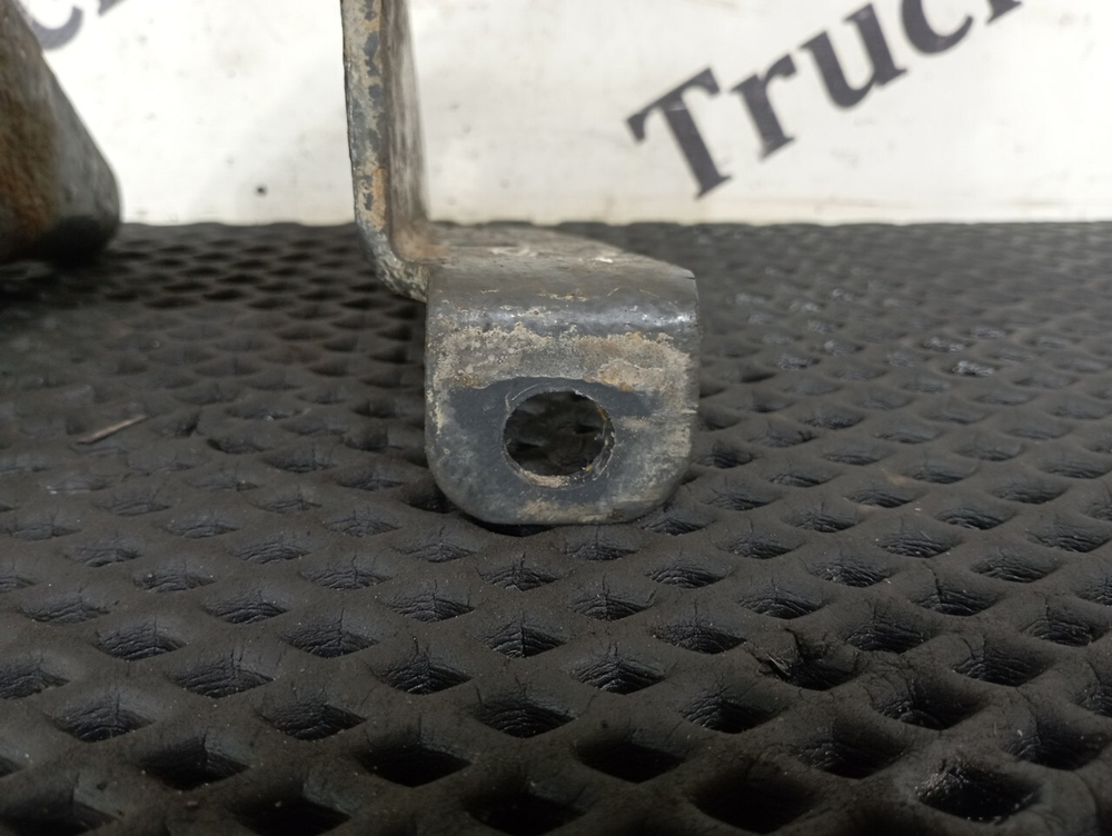 Кронштейн крыла заднего 2020г.