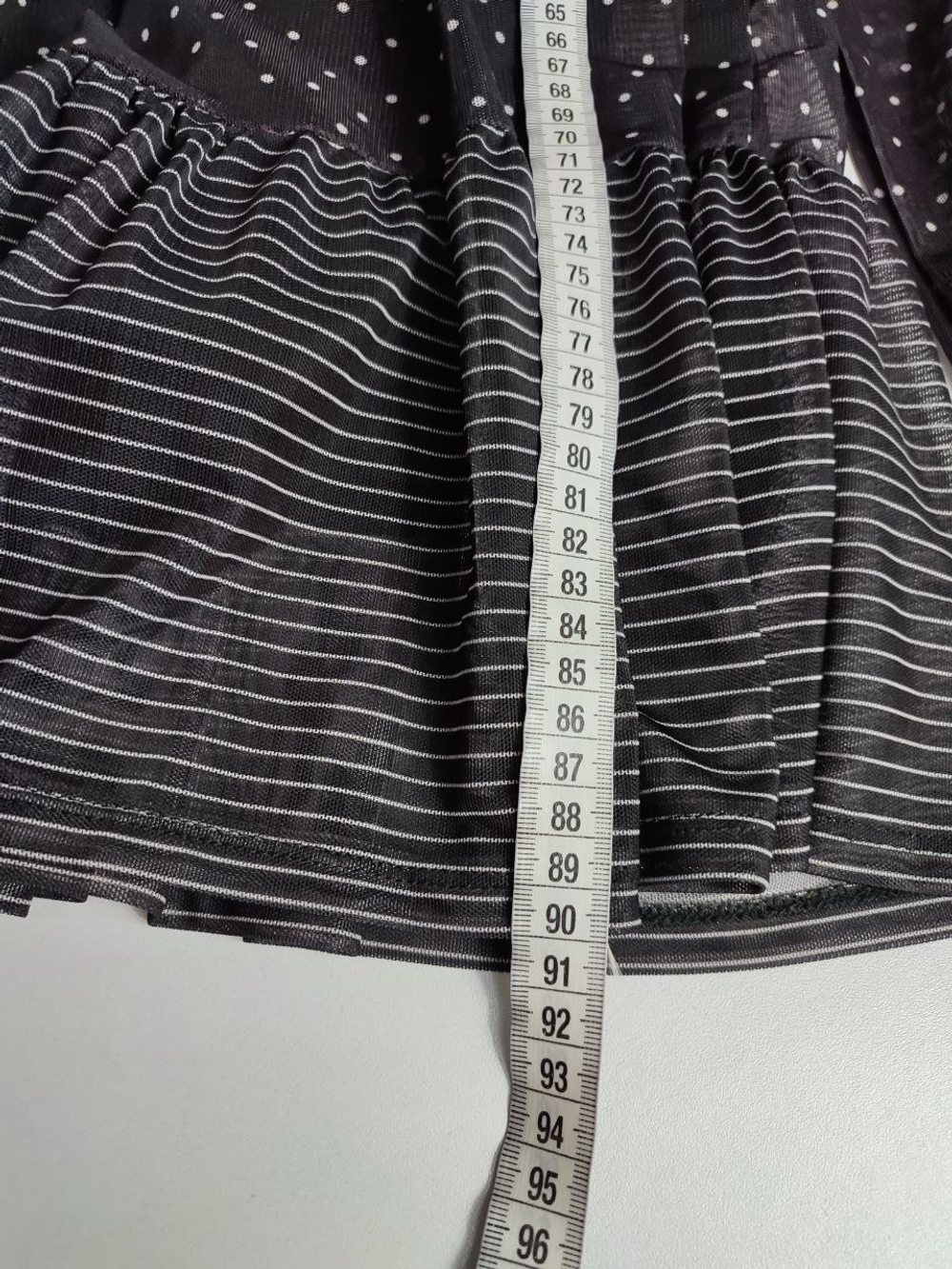 Платье RESERVED симпатичное 44 размер