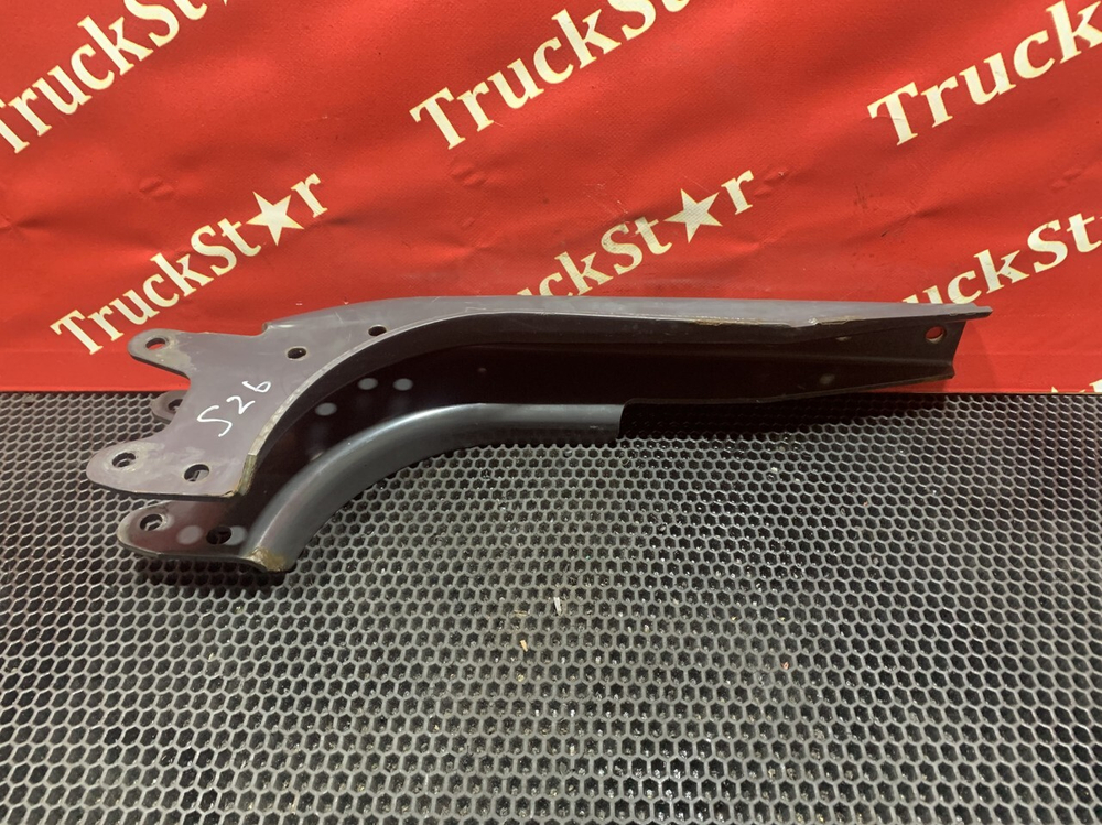 Кронштейн кабины левый 2018г.