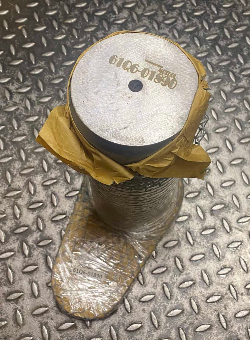 Палец 61Q6-01890