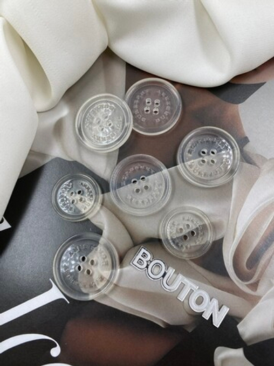 Пуговицы Барб. прозрачные на прокол