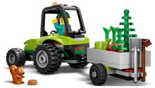 Конструктор LEGO City 60390 Парковый трактор