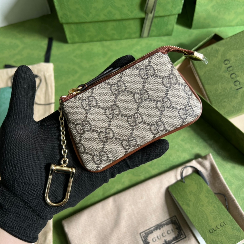 Gucci Supreme Key Pouch