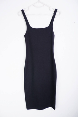 Платье на тонких бретелях, визуально 38/40 размер