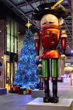 Большая фигура "Щелкунчик" солдатик