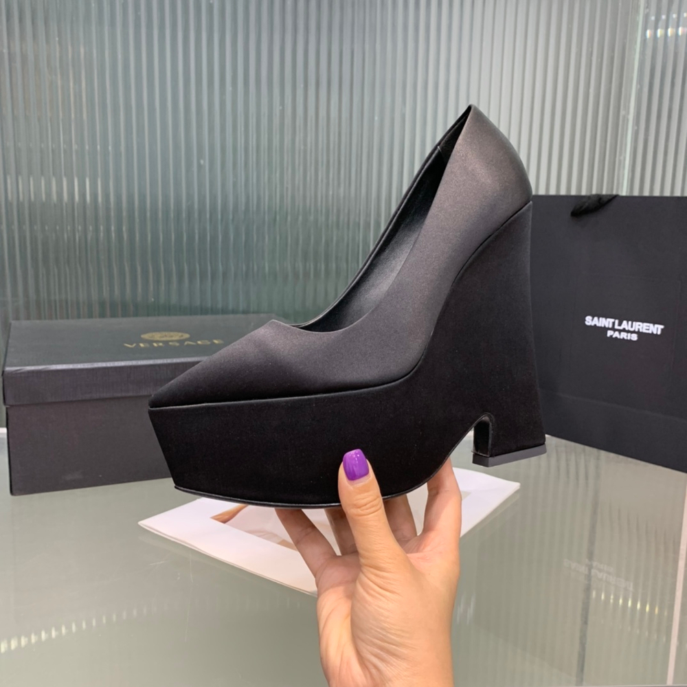 Versace Pumps 15 cm
