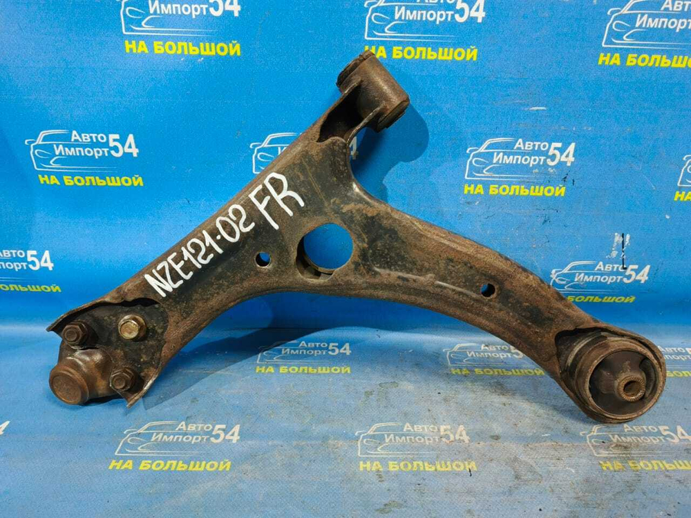 Рычаг передний правый TOYOTA FIELDER 2001