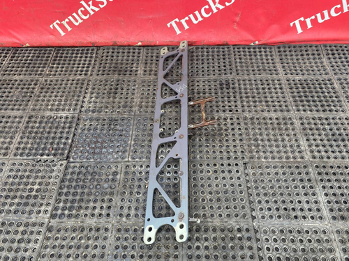 Траверса рамы поперечная в сборе 2019г