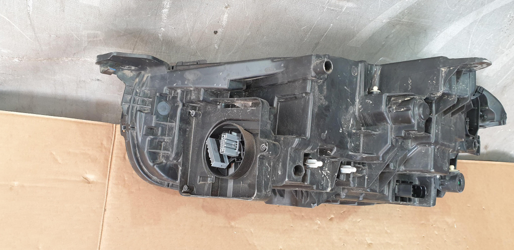 Фара правая Volvo XC90 2 14-21 Б/У Оригинал 32228689