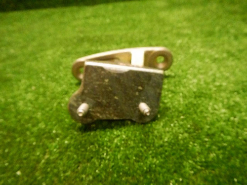 Петля двери задняя левая Mercedes C w204 (2008-2015)