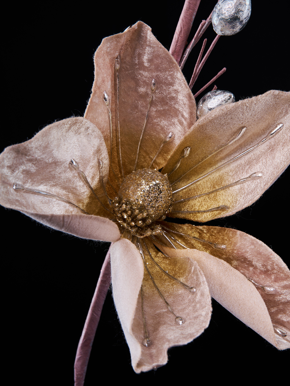 Веточка с цветком магнолии 64см ChristmasDeLuxe платина