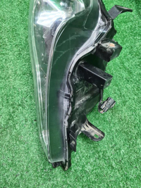 Битая Фара правая Toyota LC Prado 150 (13-17) LED